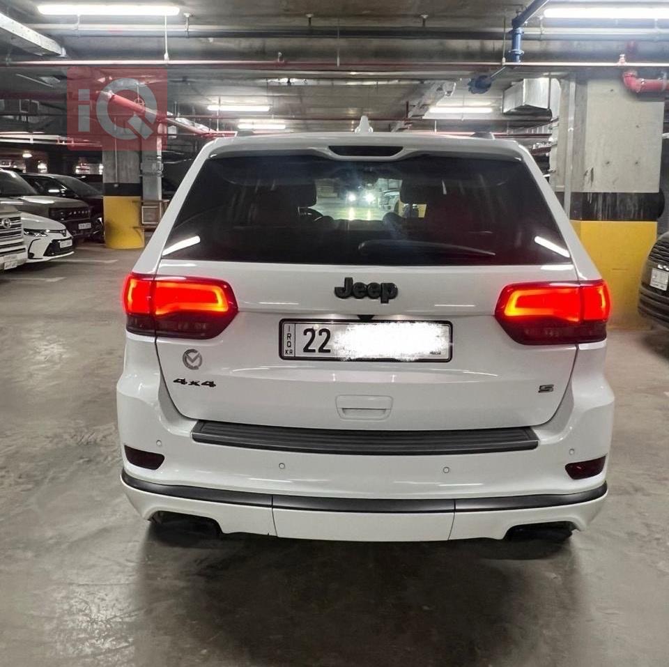 جيب جراند شيروكي